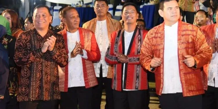 Kapolda Maluku Hadiri Festival Budaya Maluku 2023 1 Kapolda Maluku Hadiri Festival Budaya Maluku 2023