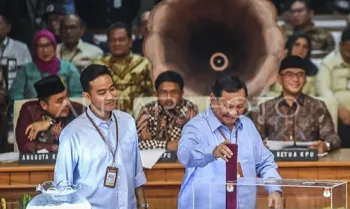 TKN: Gambar Anak dalam Iklan Program Prabowo-Gibran Hasil Kecerdasan Buatan 2 Prabowo dan Gibran