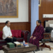 Menhan Prabowo Jalani Operasi Kaki di RSPPN Bintaro 8 Presiden RI Joko Widodo (kiri) menjenguk Menteri Pertahanan Prabowo Subianto (kanan) di RSPPN Bintaro, Jakarta