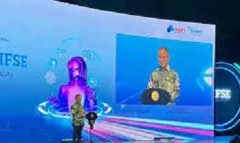 OJK Tegaskan Transformasi Digital Harus Dibarengi Inovasi yang Bertanggung Jawab 2 OJK tegaskan transformasi digital perlu inovasi bertanggung jawab