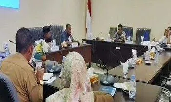 DPRD Buru Bentuk Pansus Telusuri Harga Tanah Tidak Sesuai NJOP 6 komisi III dprd buru