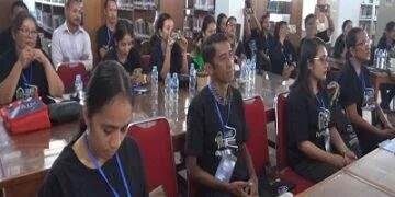 Dinas Perpustakaan dan Kearsipan Provinsi Maluku Gelar Bimtek Literasi Informasi 1 Dinas Perpustakaan dan Kearsipan Provinsi Maluku Gelar Bimtek Literasi Informasi