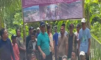 Warga Desa Ohoiwait Tolak Kehadiran PT BBA yang Dianggap Merusak Sasi Adat 4 Warga Desa Ohoiwait Tolak Kehadiran PT BBA yang Dianggap Merusak Sasi Adat