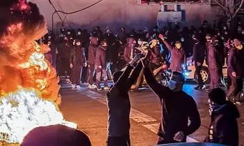 Iran Ancam AS Jika Diserang 2 Iran Ancam AS Jika Diserang