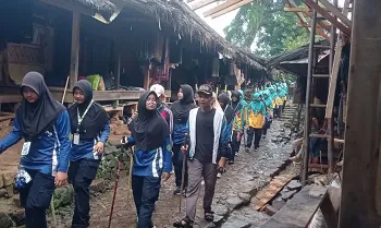 Libur Panjang, Wisatawan Serbu Permukiman Badui 2 Libur Panjang, Wisatawan Serbu Permukiman Badui