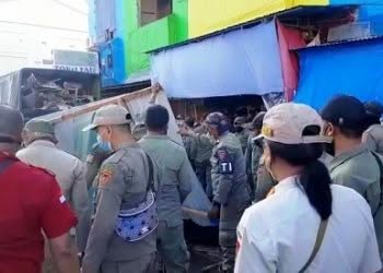 Pembongkaran Lapak PKL