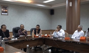 Koster: Kunjungan Wisatawan Nusantara Turun karena Minim Penerbangan