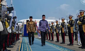 Anwar Ibrahim Tiba di Jakarta Temui Prabowo