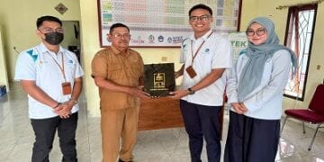 PLN Perkuat Sinergi dengan Pemerintah Negeri Hatusua dan Desa Waipirit Dukung Program BPBL